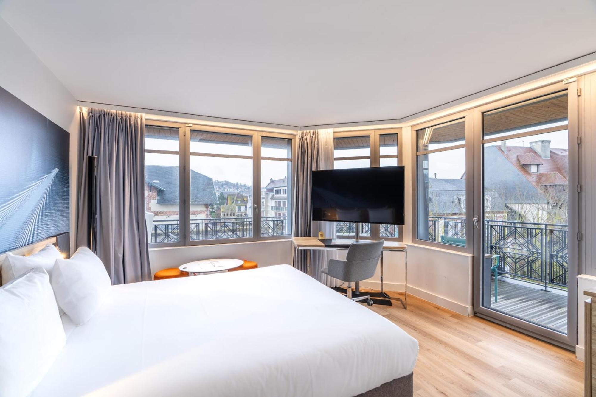 Novotel Deauville Plage Bagian luar foto