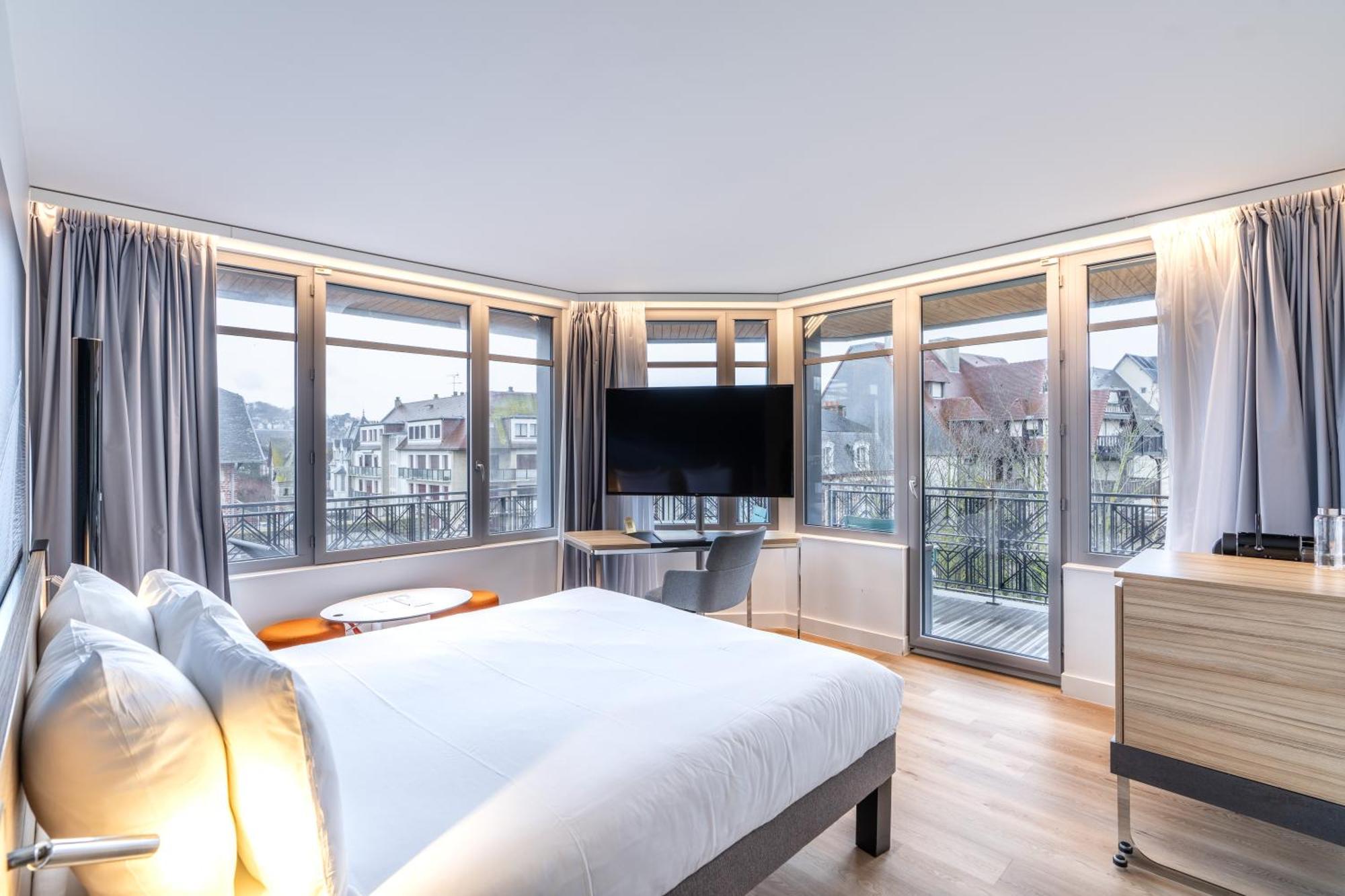 Novotel Deauville Plage Bagian luar foto