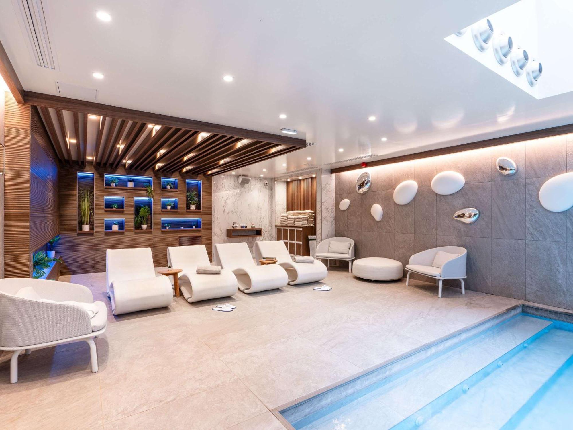 Novotel Deauville Plage Bagian luar foto